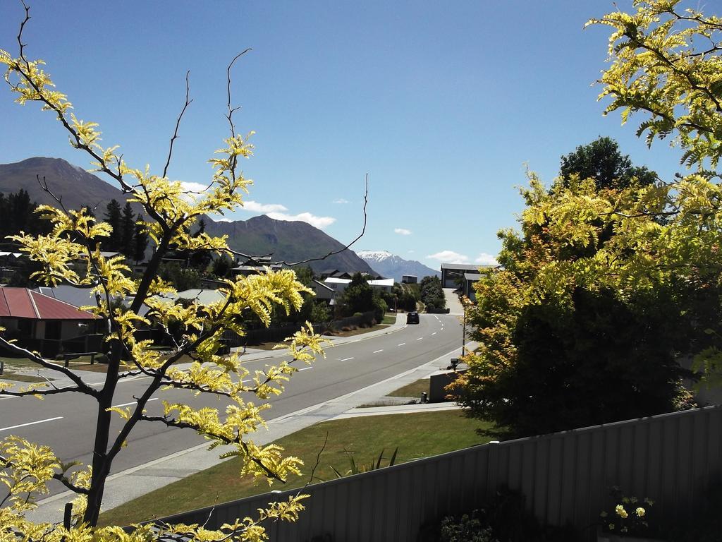 Montrose Bed & Breakfast Wanaka Exterior photo